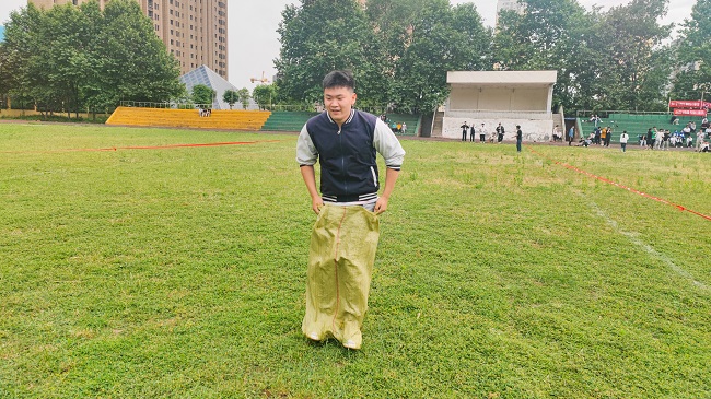西安职业高中运动会