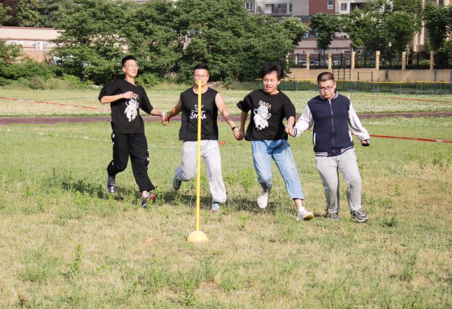 西安职业高中运动会