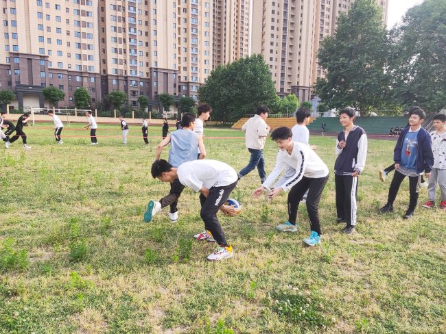 西安职业高中运动会